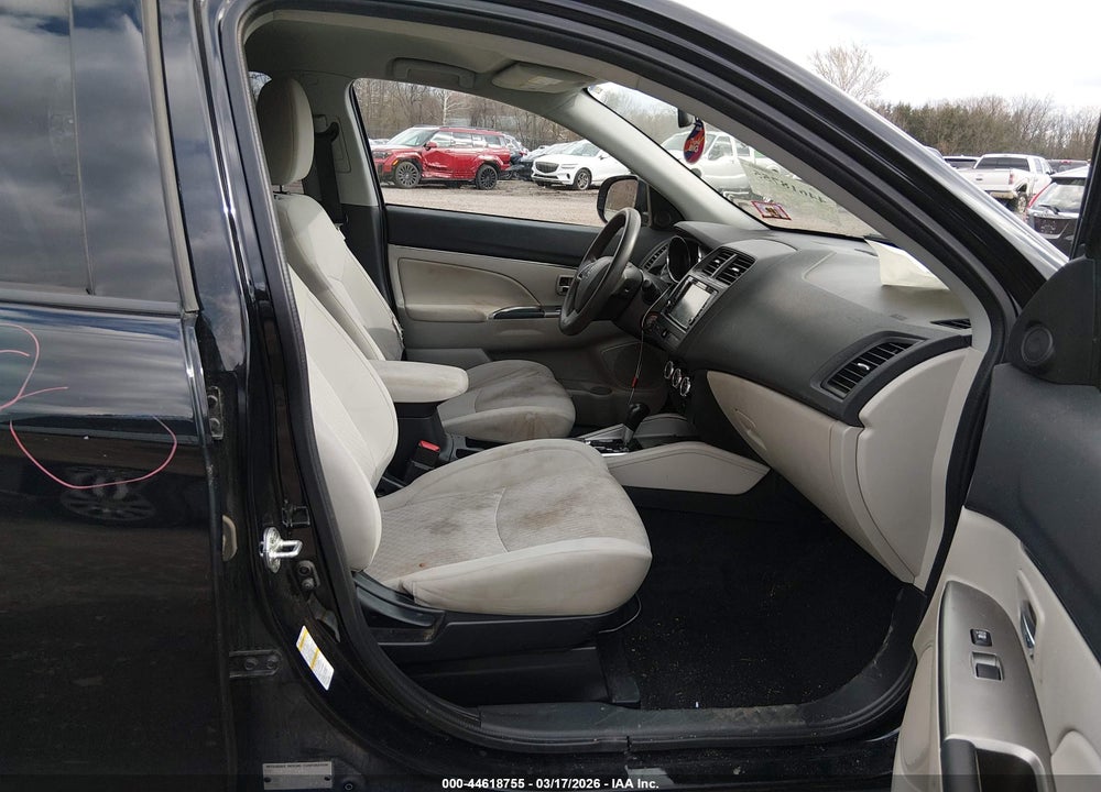 2019 MITSUBISHI OUTLANDER SPORT 2.0 ES VIN: JA4AP3AU6KU027986