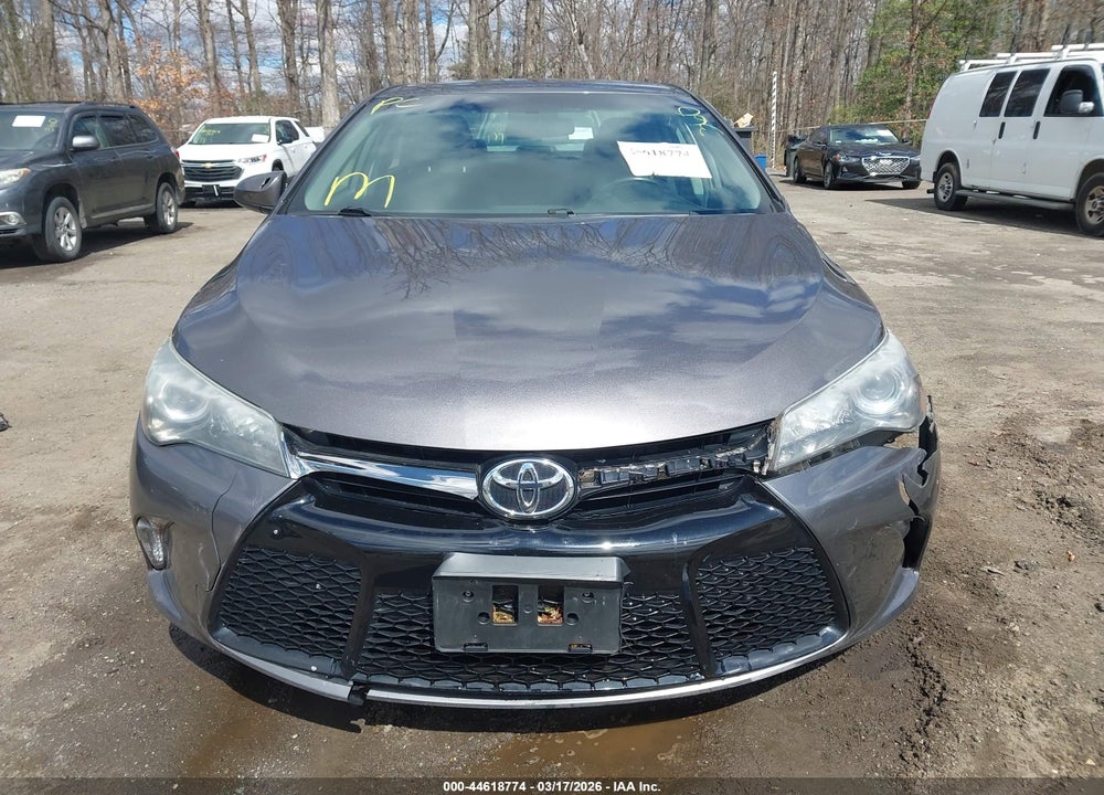 2015 TOYOTA CAMRY SE VIN: 4T1BF1FK3FU477699