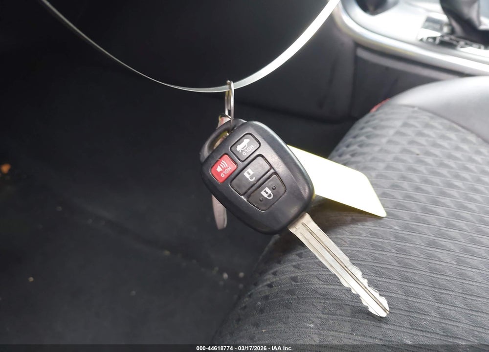 2015 TOYOTA CAMRY SE VIN: 4T1BF1FK3FU477699