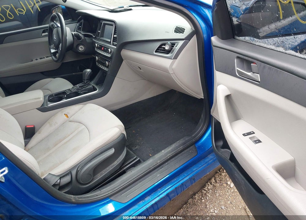 2018 HYUNDAI SONATA SE VIN: 5NPE24AF6JH609687