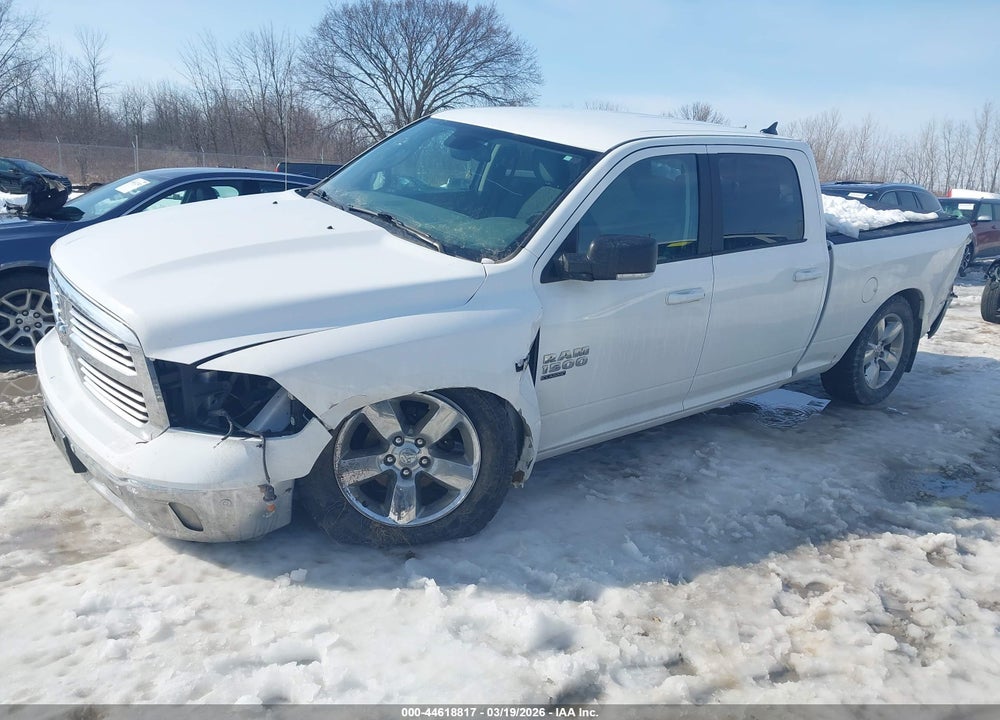 2019 RAM 1500 CLASSIC BIG HORN  4X4 6'4 BOX VIN: 1C6RR7TT9KS654568