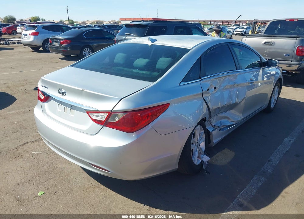 2013 HYUNDAI SONATA GLS VIN: 5NPEB4AC9DH647408