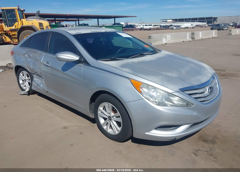 2013 HYUNDAI SONATA GLS VIN: 5NPEB4AC9DH647408