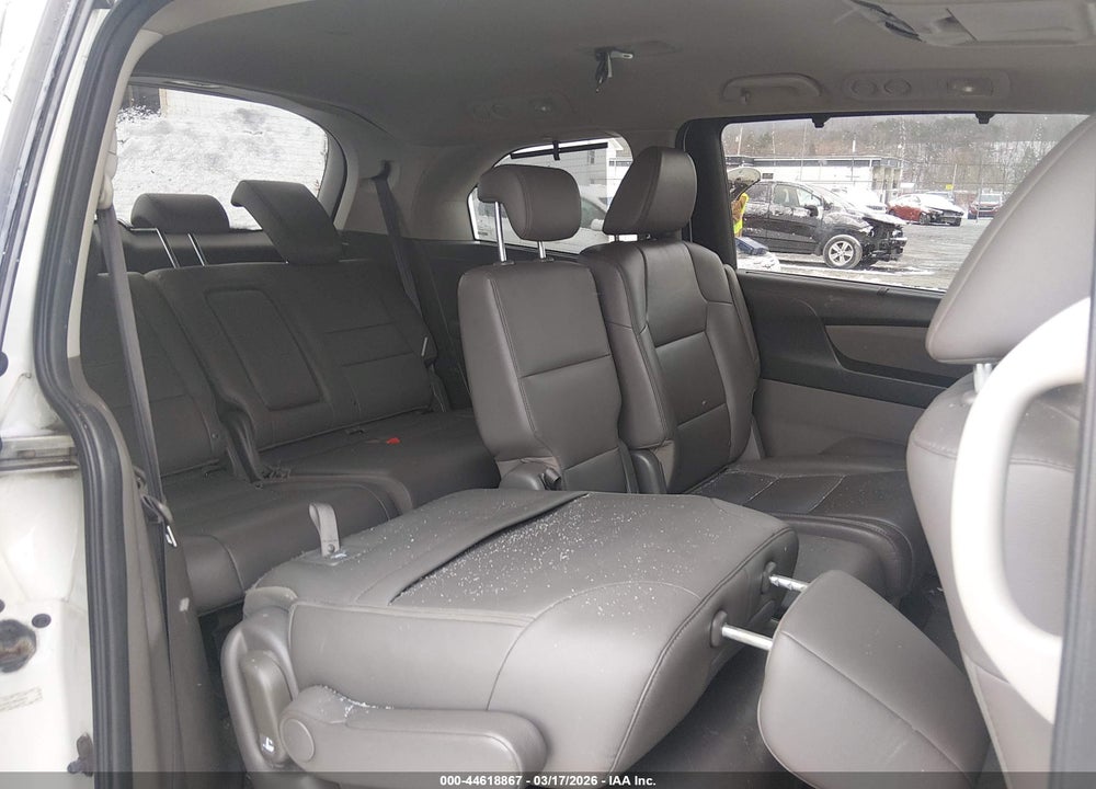 2015 HONDA ODYSSEY TOURING/TOURING ELITE VIN: 5FNRL5H91FB035820