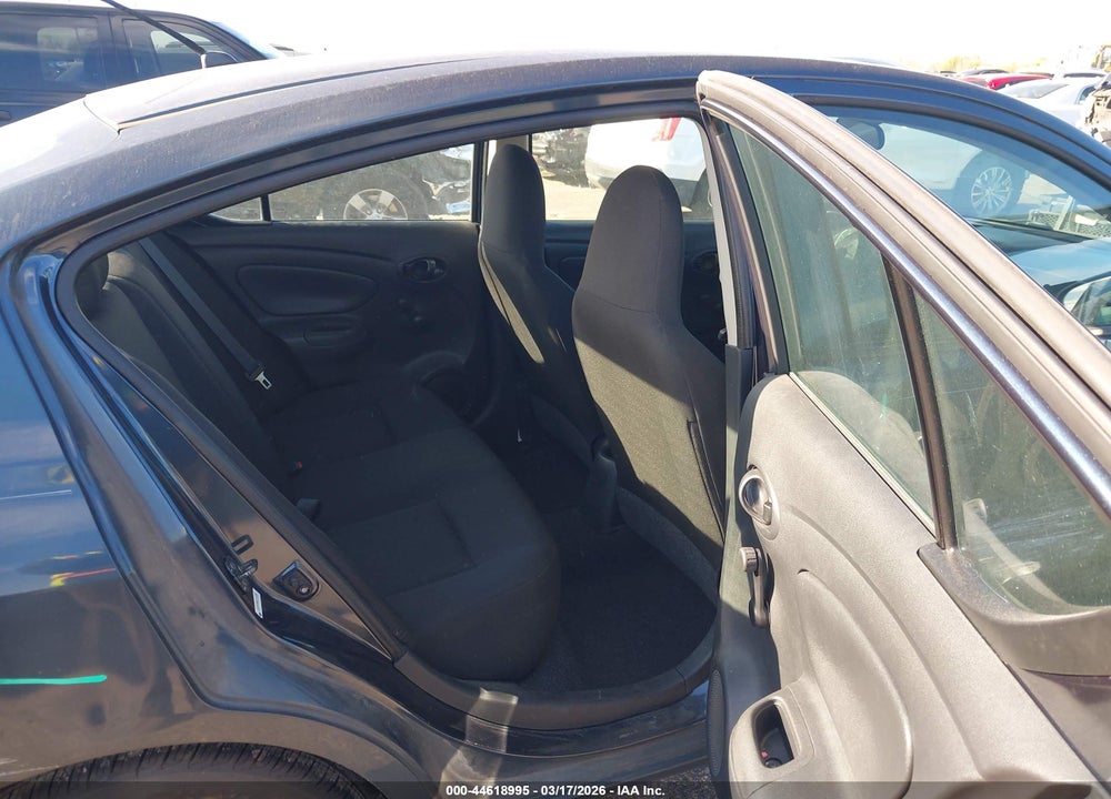 2015 NISSAN VERSA 1.6 S+ VIN: 3N1CN7AP0FL931079