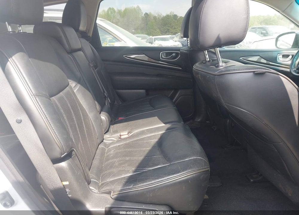 2013 INFINITI JX35 VIN: 5N1AL0MM1DC330111