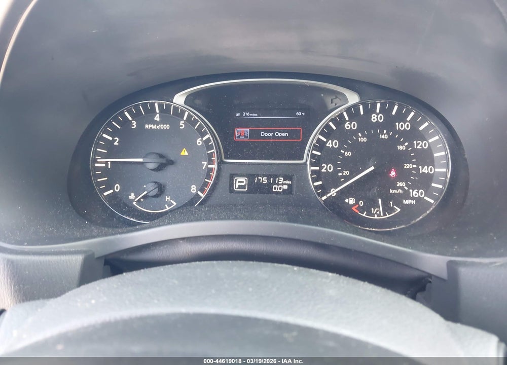 2014 NISSAN PATHFINDER S VIN: 5N1AR2MN8EC714035