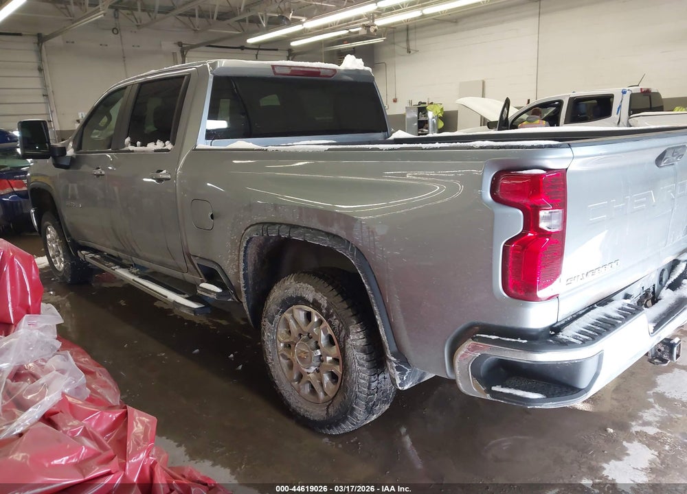 2024 CHEVROLET SILVERADO 3500HD 4WD  STANDARD BED LT VIN: 2GC4YTE74R1123044