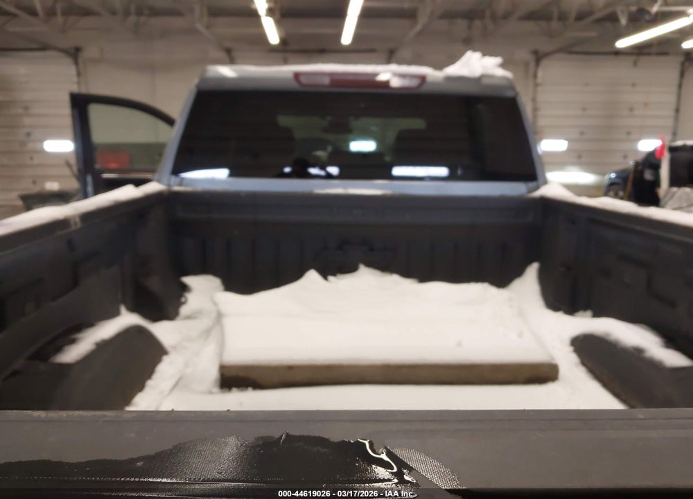 2024 CHEVROLET SILVERADO 3500HD 4WD  STANDARD BED LT VIN: 2GC4YTE74R1123044