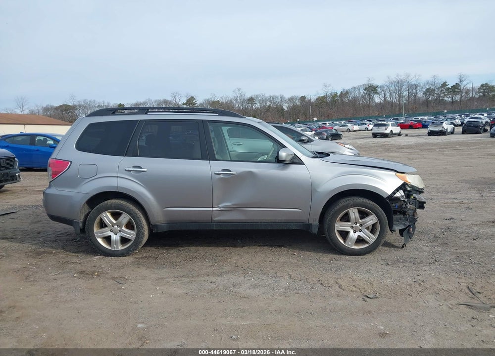 2010 SUBARU FORESTER 2.5X PREMIUM VIN: JF2SH6CC5AH746071