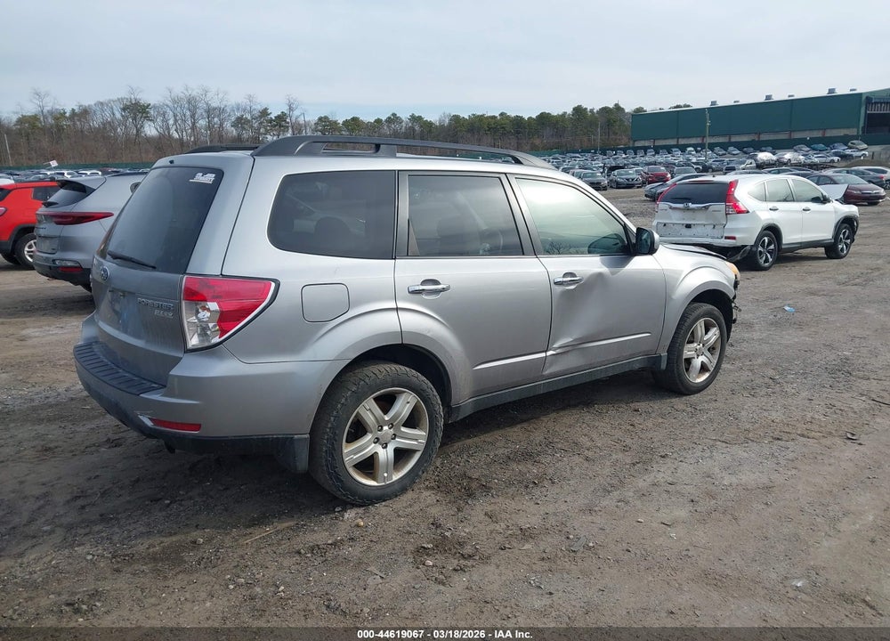 2010 SUBARU FORESTER 2.5X PREMIUM VIN: JF2SH6CC5AH746071
