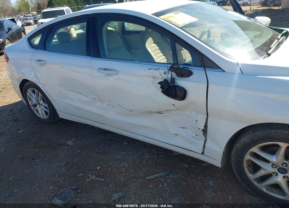 2014 FORD FUSION SE VIN: 1FA6P0H71E5391229