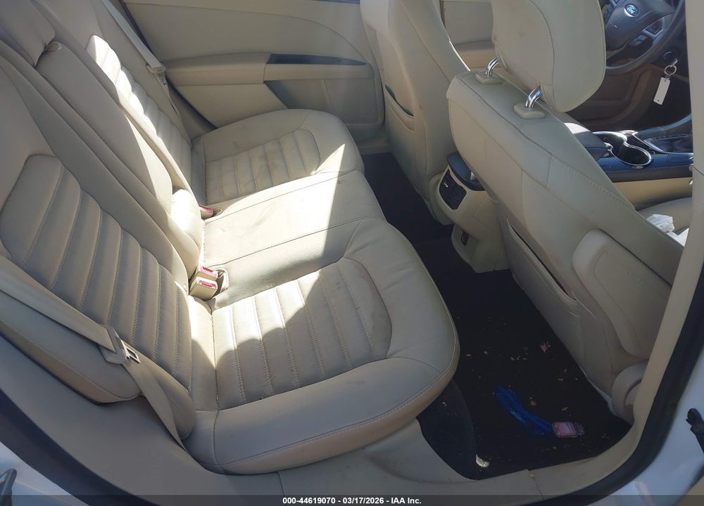 2014 FORD FUSION SE VIN: 1FA6P0H71E5391229