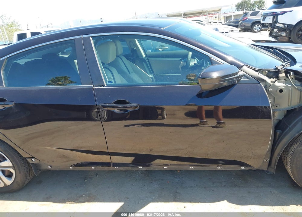 2016 HONDA CIVIC LX VIN: 2HGFC2F57GH527007