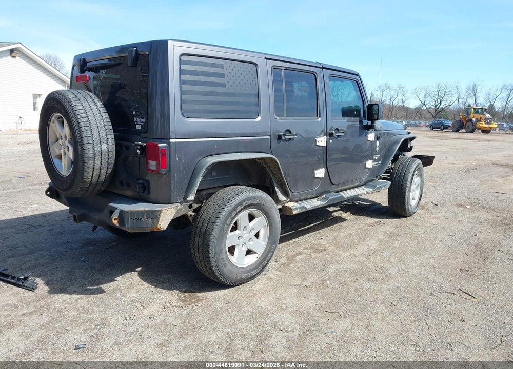 2017 JEEP WRANGLER UNLIMITED SAHARA 4X4 VIN: 1C4BJWEG9HL688458