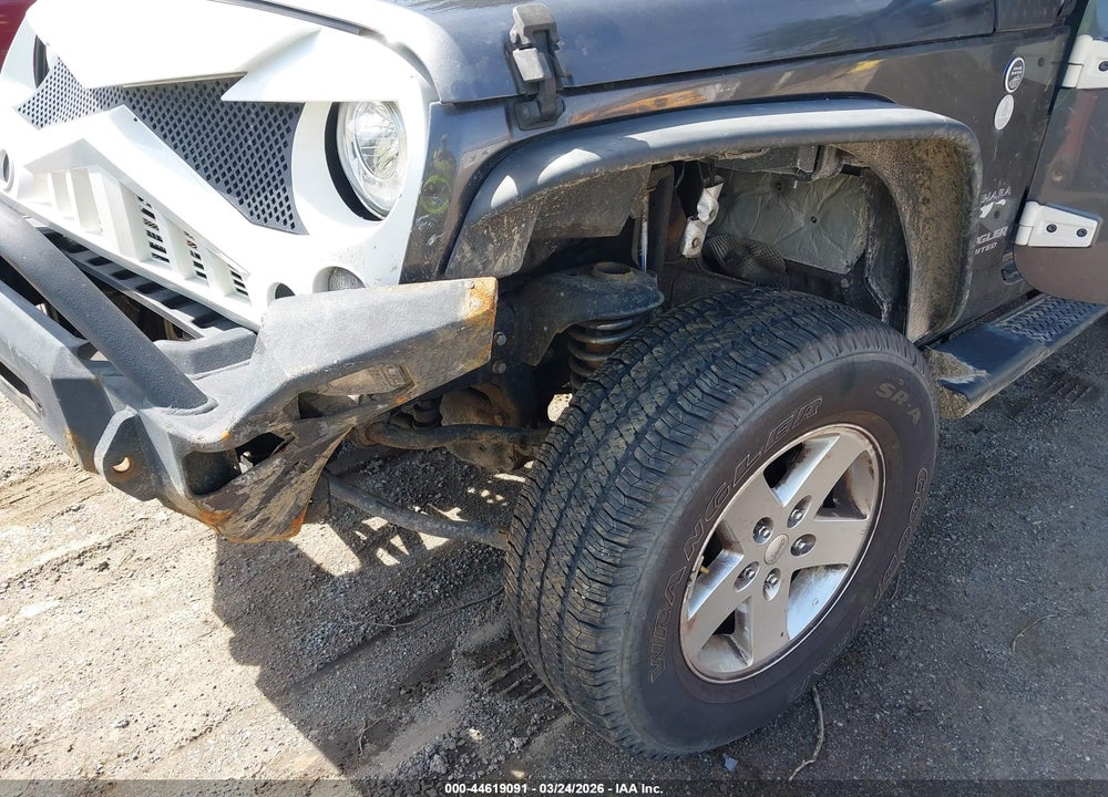 2017 JEEP WRANGLER UNLIMITED SAHARA 4X4 VIN: 1C4BJWEG9HL688458