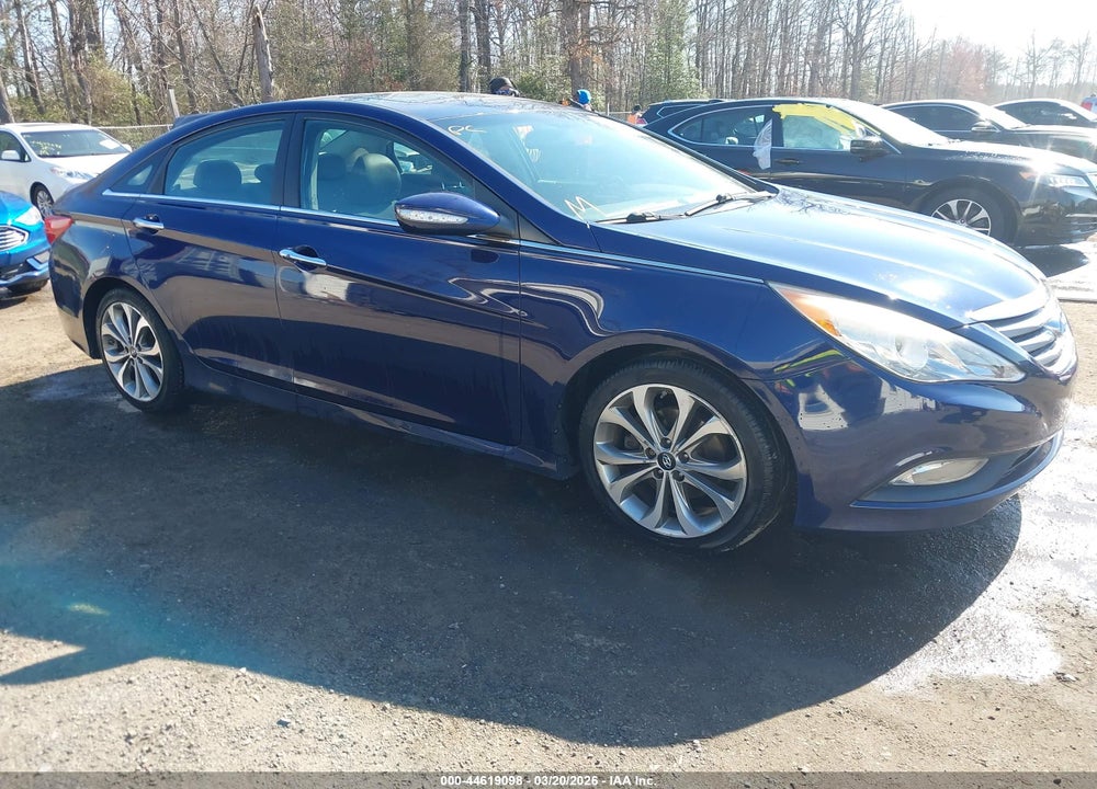 2014 HYUNDAI SONATA SE 2.0T VIN: 5NPEC4AB4EH852723