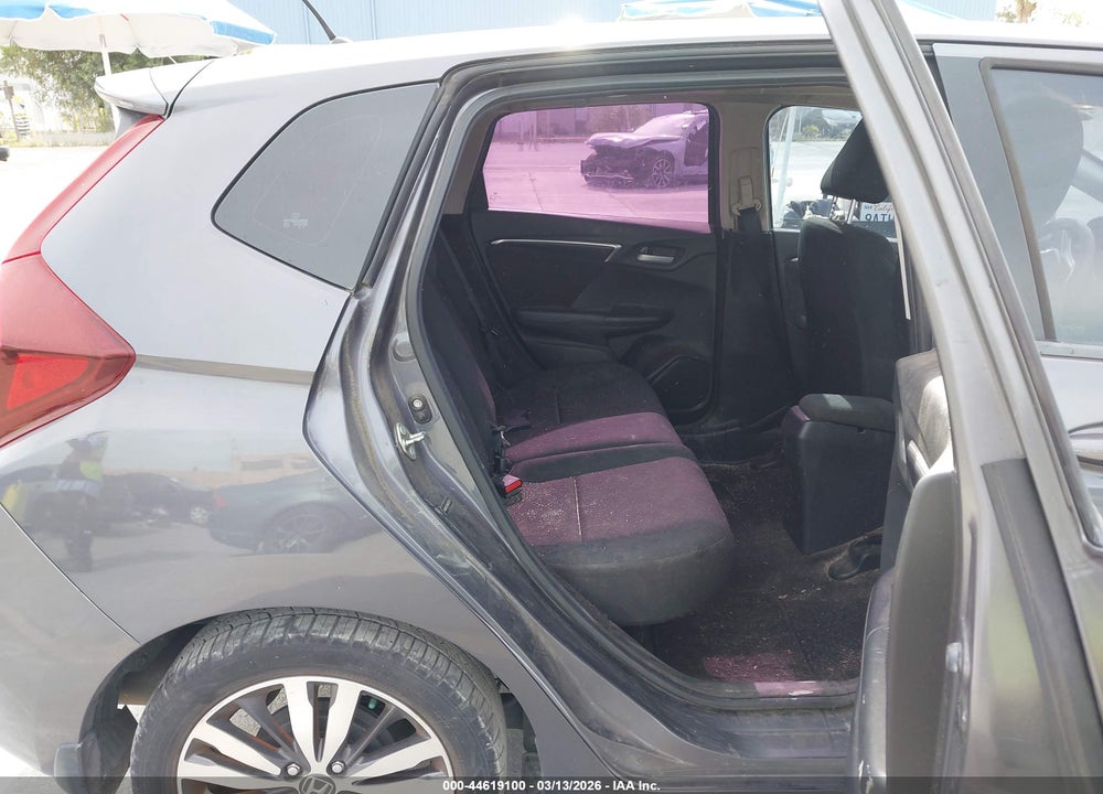 2017 HONDA FIT EX VIN: 3HGGK5G72HM702257