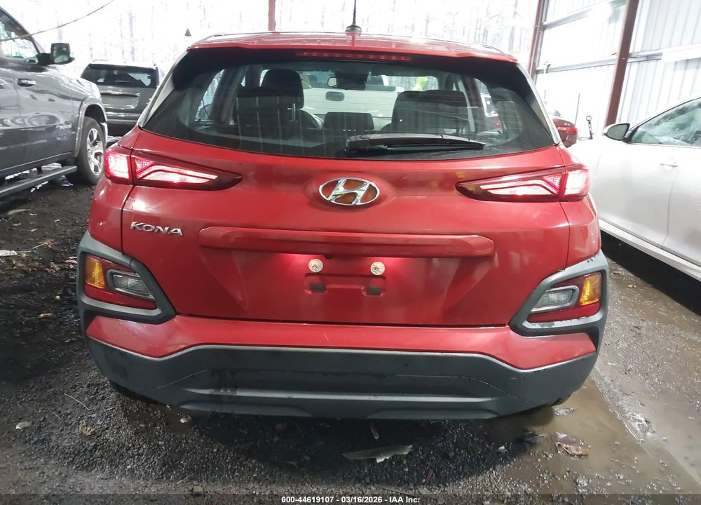 2021 HYUNDAI KONA SE VIN: KM8K12AA8MU643246