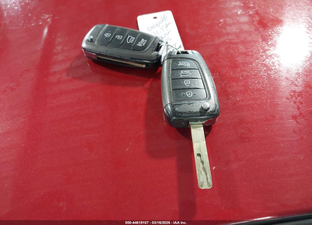 2021 HYUNDAI KONA SE VIN: KM8K12AA8MU643246