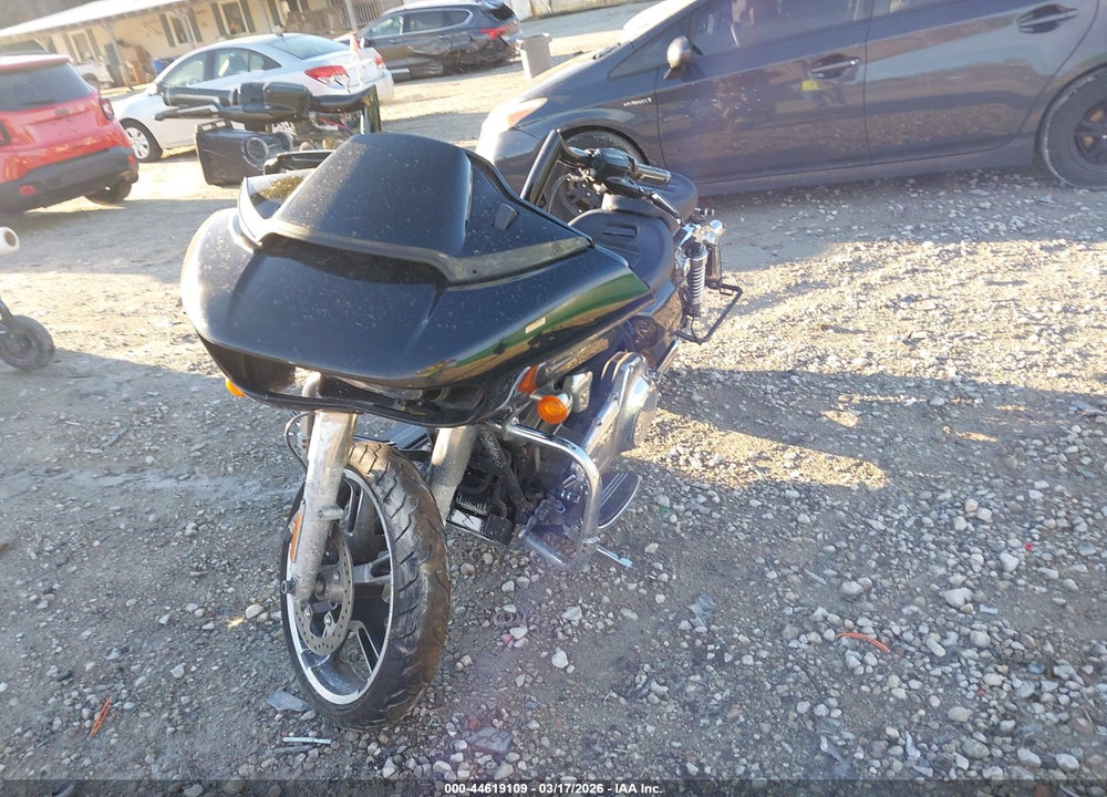 2016 HARLEY-DAVIDSON FLTRXS ROAD GLIDE SPECIAL VIN: 1HD1KTM12GB666342