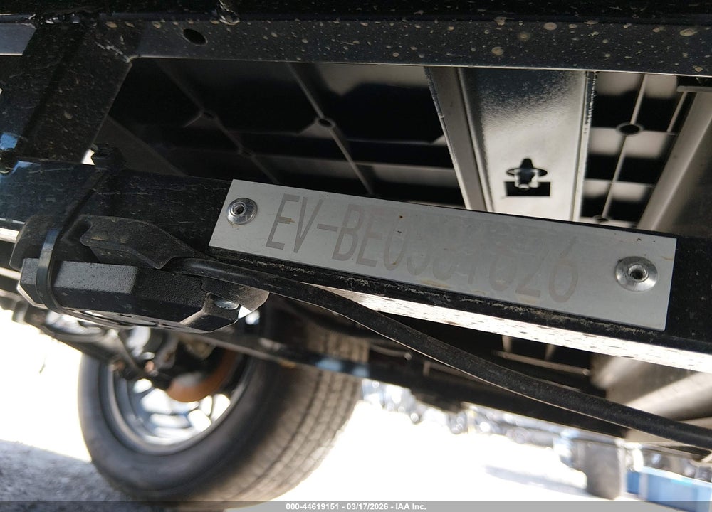 2025 GOLF CART VIN: 00000EAVBE0581626
