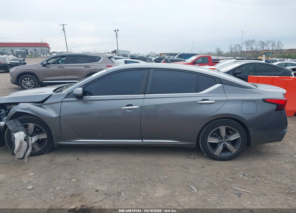 2021 NISSAN ALTIMA SV FWD VIN: 1N4BL4DV0MN411295