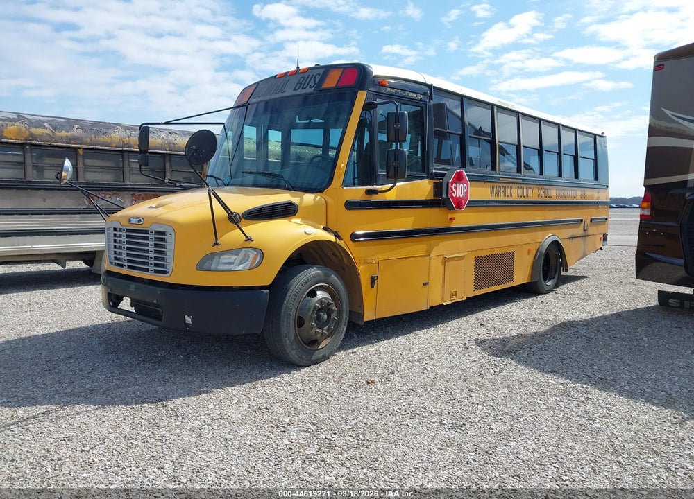 2010 FREIGHTLINER CHASSIS B2B VIN: 4UZABPDT6ACAN3389