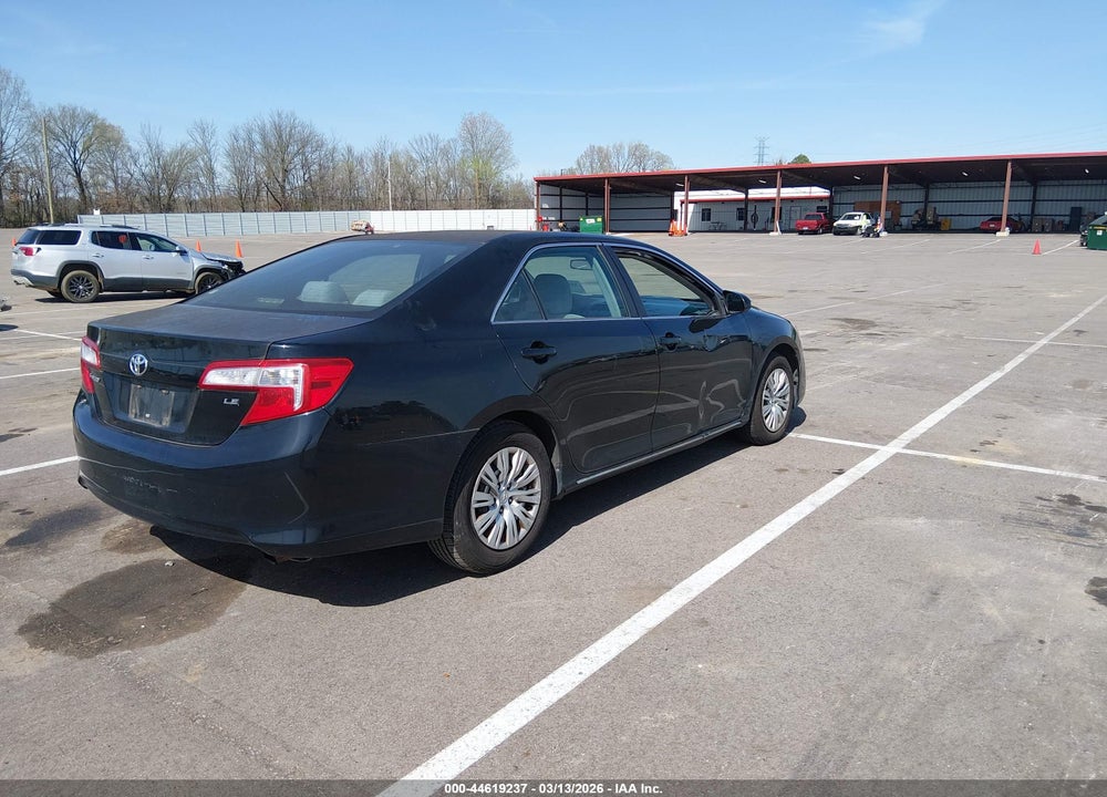 2013 TOYOTA CAMRY LE VIN: 4T1BF1FK0DU653640