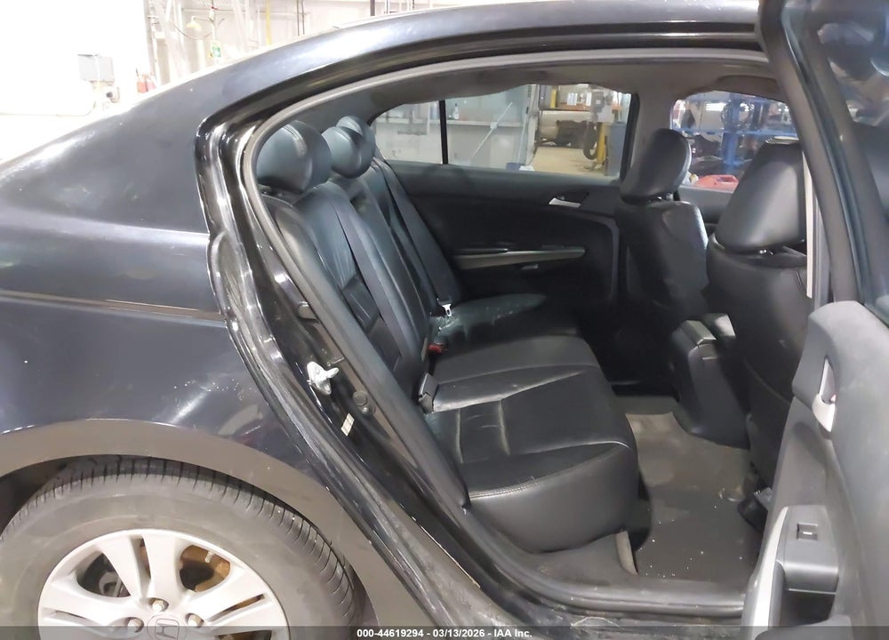 2008 HONDA ACCORD 2.4 EX-L VIN: 1HGCP26808A151980