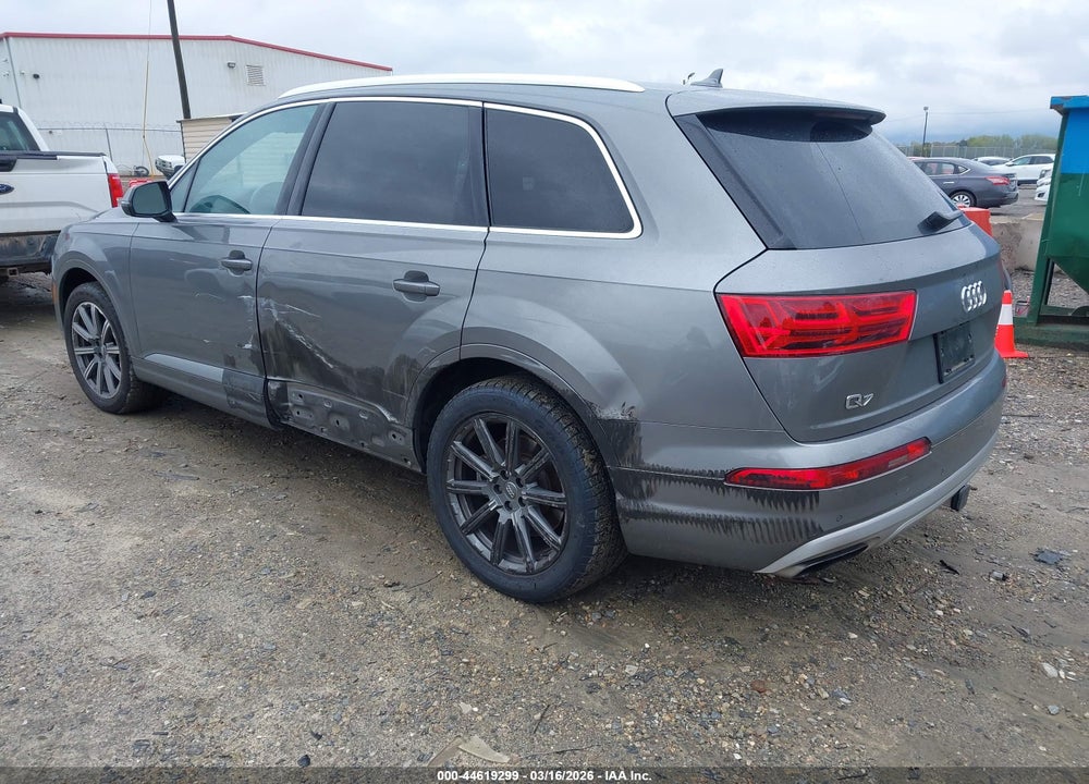 2017 AUDI Q7 3.0T PREMIUM VIN: WA1VAAF77HD058442