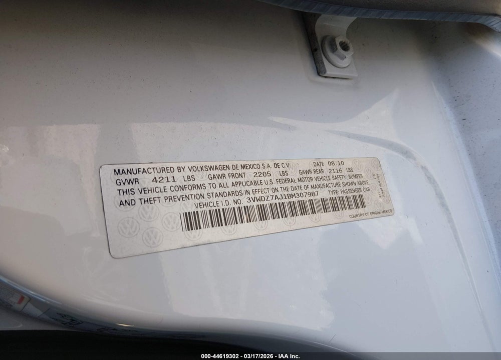 2011 VOLKSWAGEN JETTA 2.5L SE VIN: 3VWDZ7AJ1BM307987