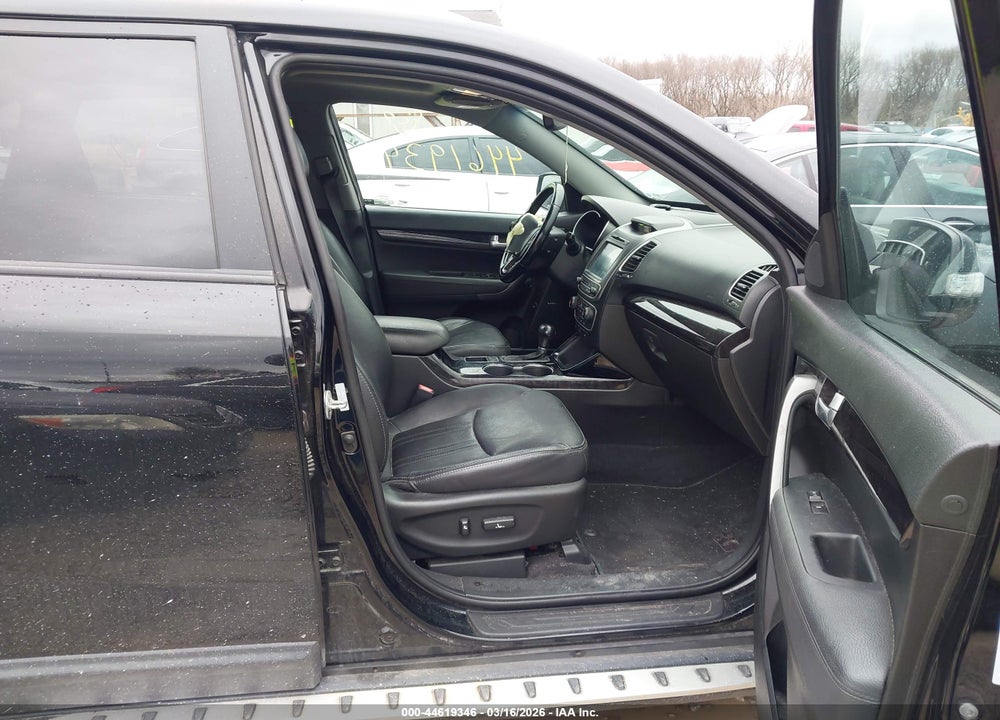 2014 KIA SORENTO EX V6 VIN: 5XYKUDA74EG428266