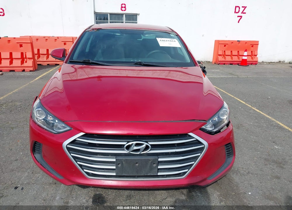 2017 HYUNDAI ELANTRA SE VIN: 5NPD84LF7HH016647