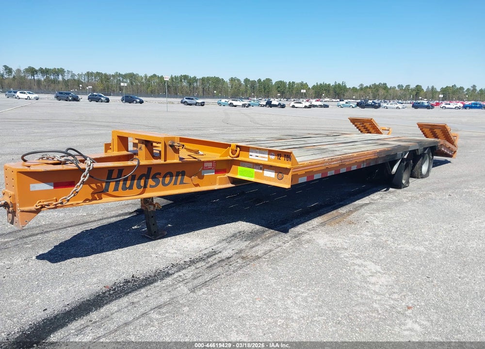 2025 TRAILER MID STATE 25' EQUIPMENT VIN: 1Z9BE2521SD668560
