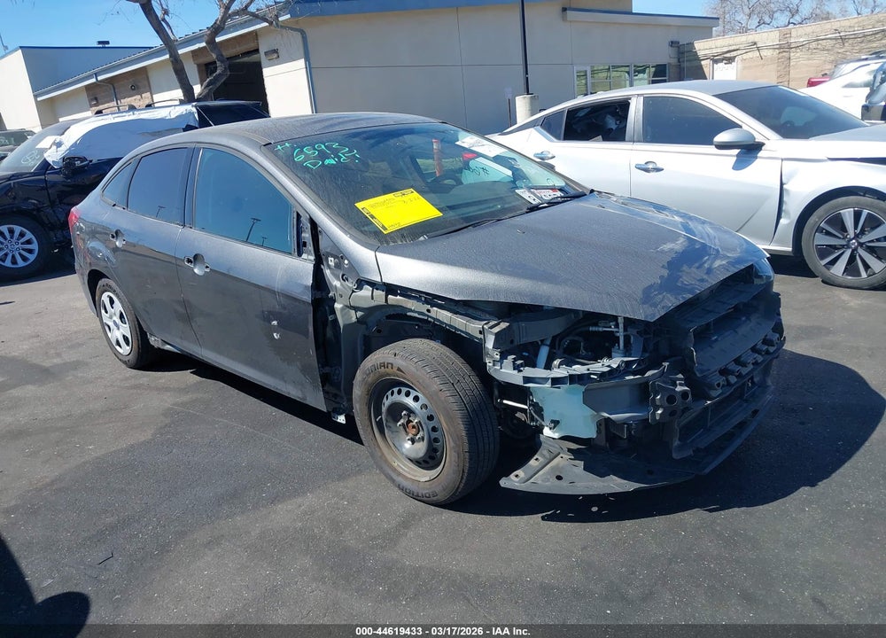 2017 FORD FOCUS S VIN: 1FADP3E29HL343639