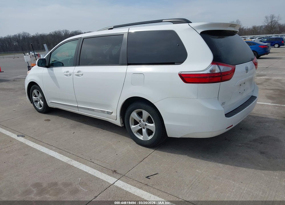 2015 TOYOTA SIENNA LE 8 PASSENGER VIN: 5TDKK3DC9FS545838