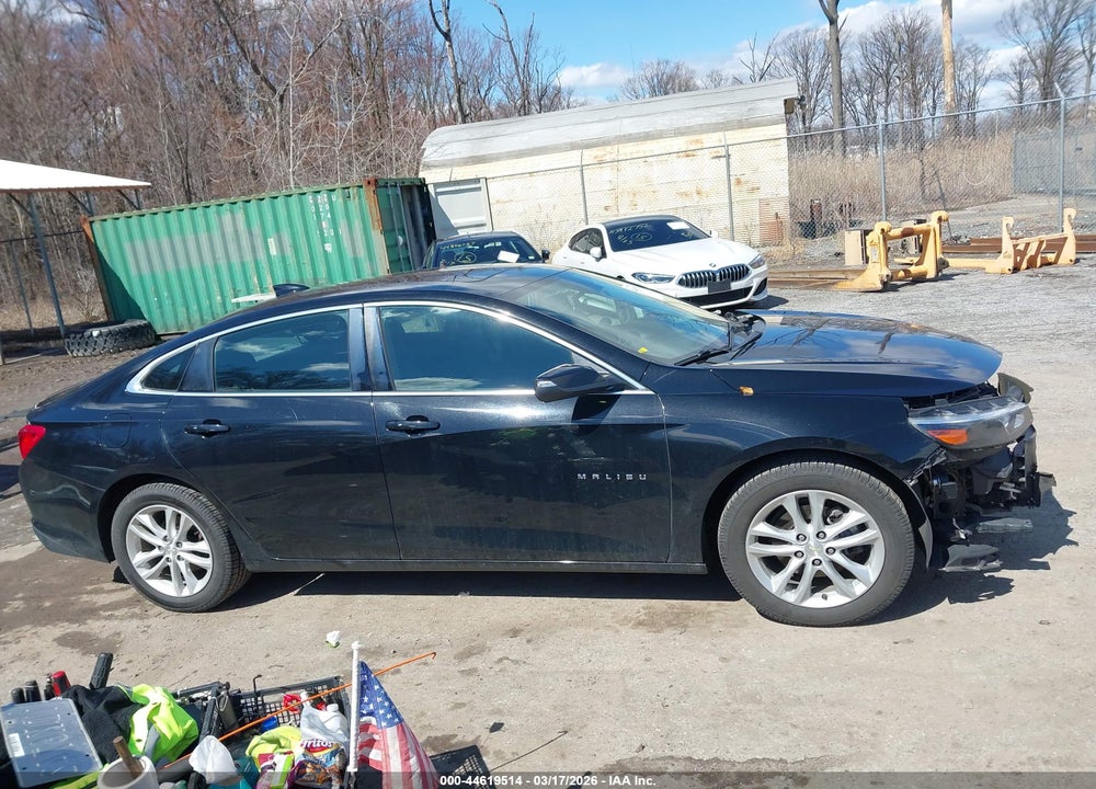 2018 CHEVROLET MALIBU LT VIN: 1G1ZD5ST7JF130591