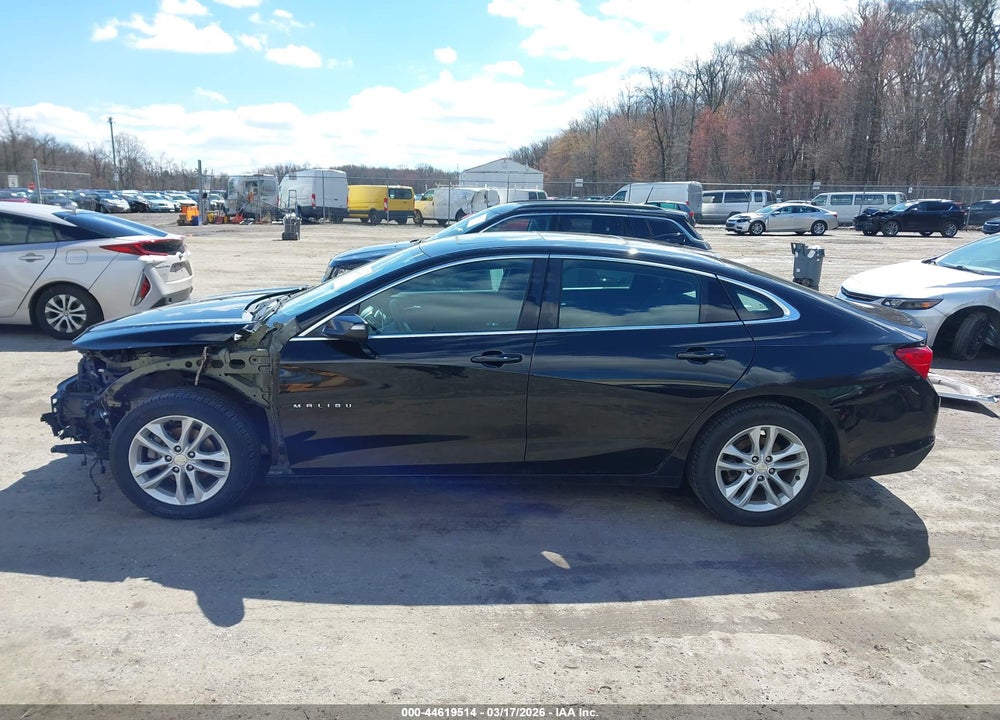 2018 CHEVROLET MALIBU LT VIN: 1G1ZD5ST7JF130591