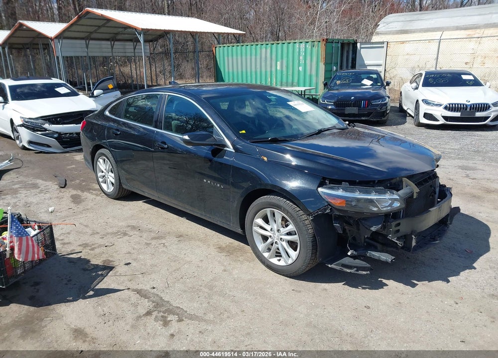 2018 CHEVROLET MALIBU LT VIN: 1G1ZD5ST7JF130591