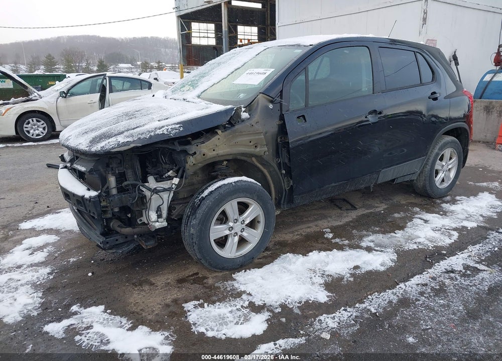 2019 CHEVROLET TRAX LS VIN: 3GNCJNSB5KL312432