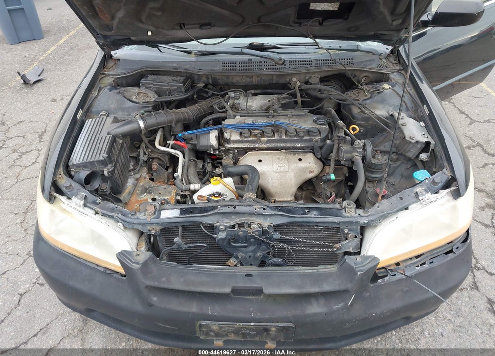 1999 HONDA ACCORD LX VIN: JHMCG5648XC035358