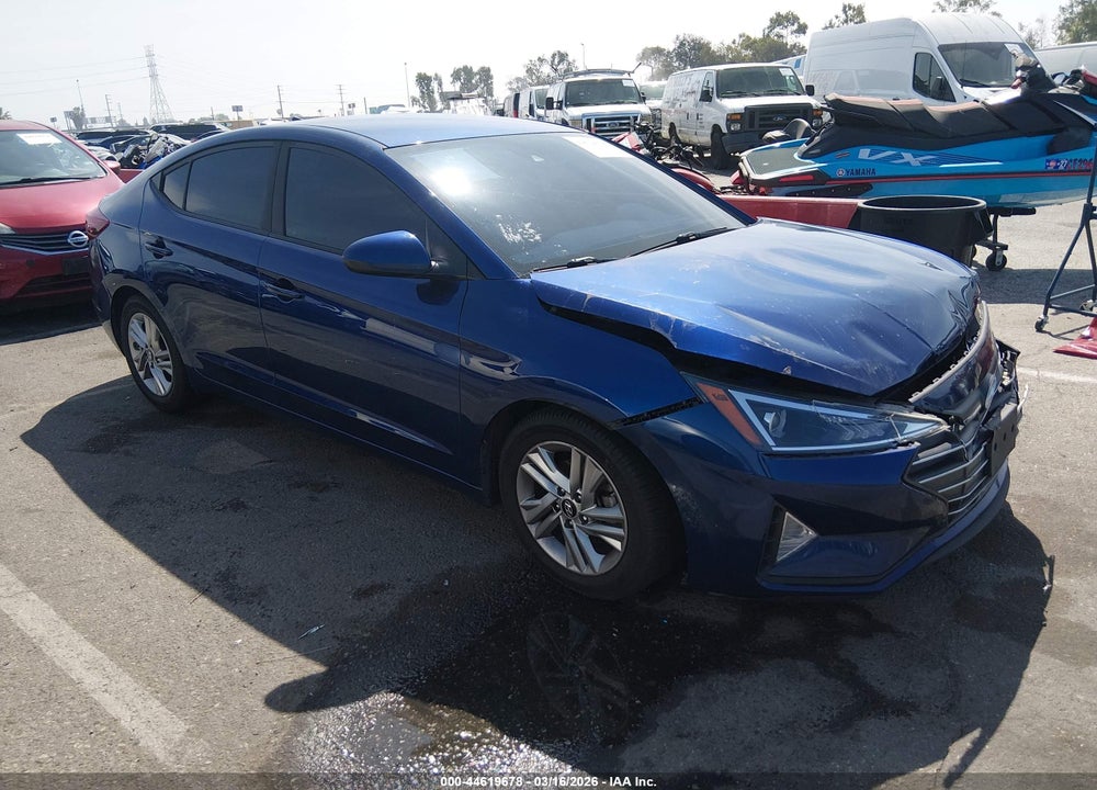 2019 HYUNDAI ELANTRA SEL VIN: 5NPD84LF1KH461800