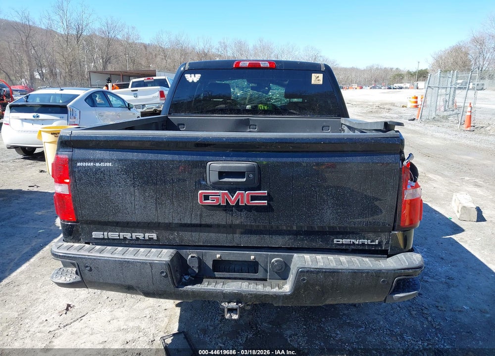 2015 GMC SIERRA 1500 DENALI VIN: 3GTU2WEJ7FG378806