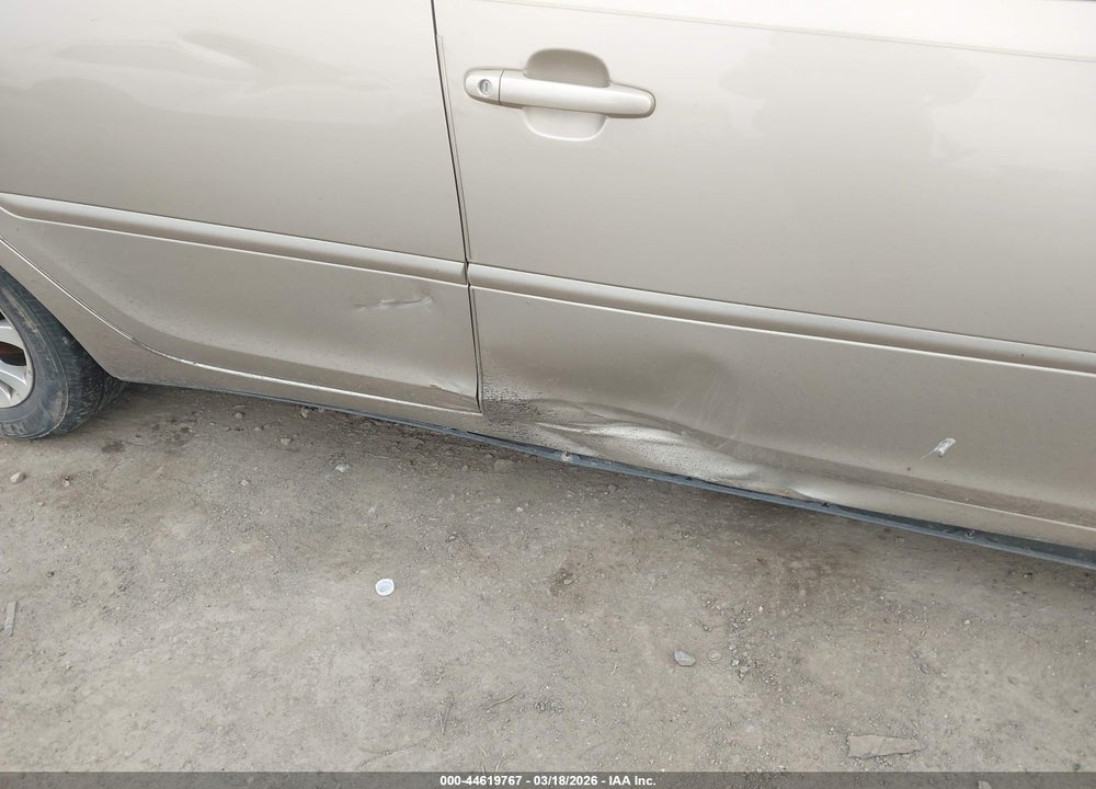2004 TOYOTA CAMRY LE V6 VIN: 4T1BF32K24U579476