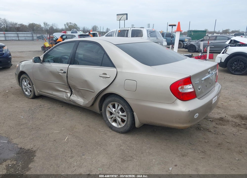 2004 TOYOTA CAMRY LE V6 VIN: 4T1BF32K24U579476