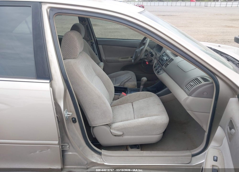 2004 TOYOTA CAMRY LE V6 VIN: 4T1BF32K24U579476