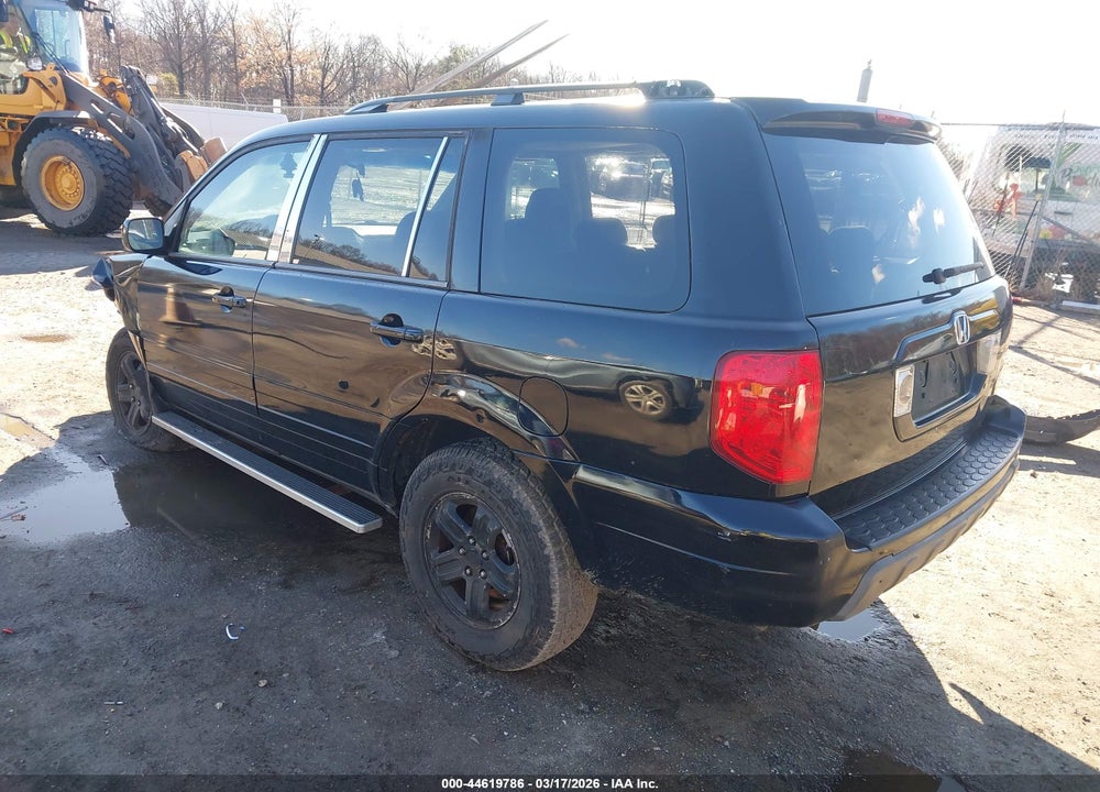 2005 HONDA PILOT EX VIN: 5FNYF18445B056014