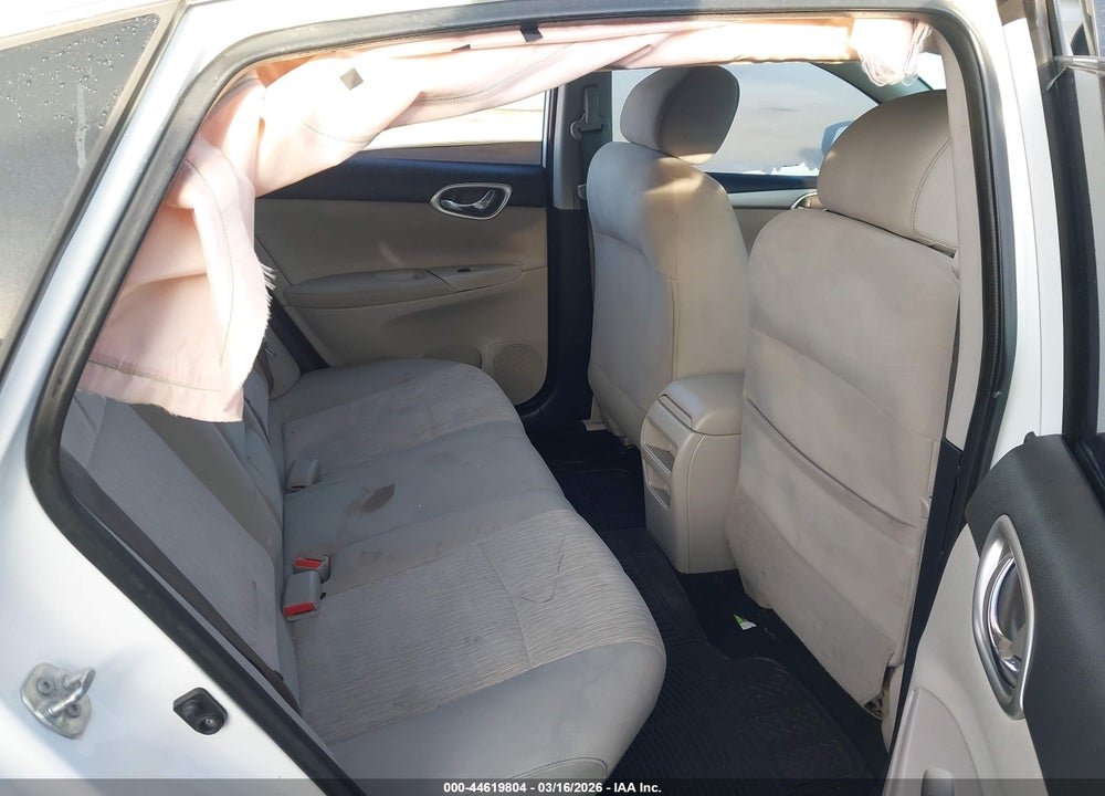 2015 NISSAN SENTRA SV VIN: 3N1AB7AP9FY233928