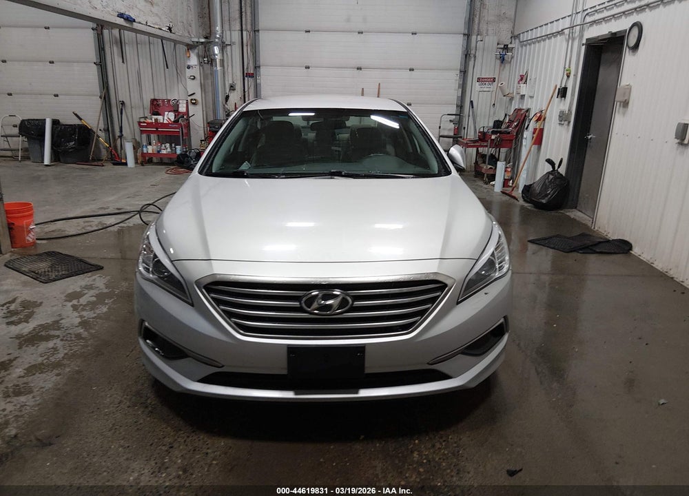2017 HYUNDAI SONATA VIN: 5NPE24AF8HH574550